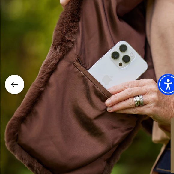 Prettyrugged women’s brown faux fur capelet (one size) - reversible! NWOT - Picture 7 of 9